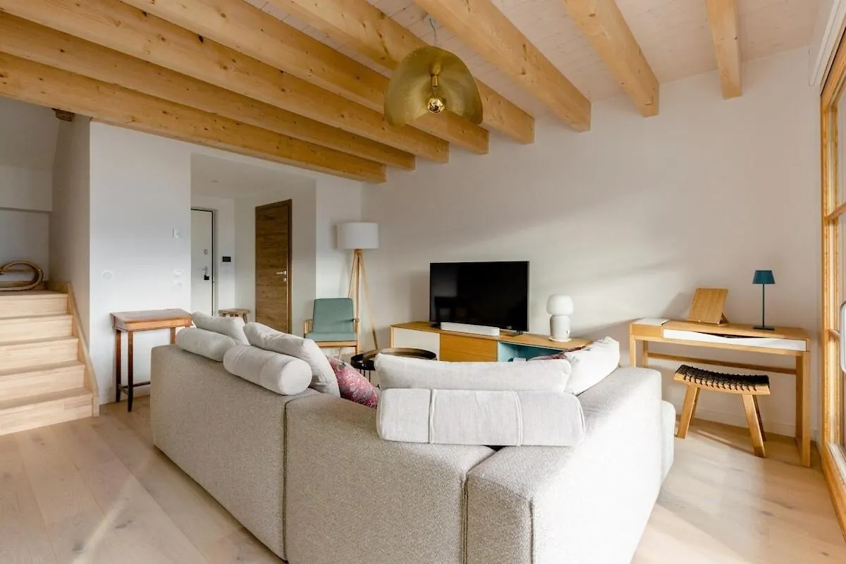 Appartement Duplex vue lac et montagne à Talloires France